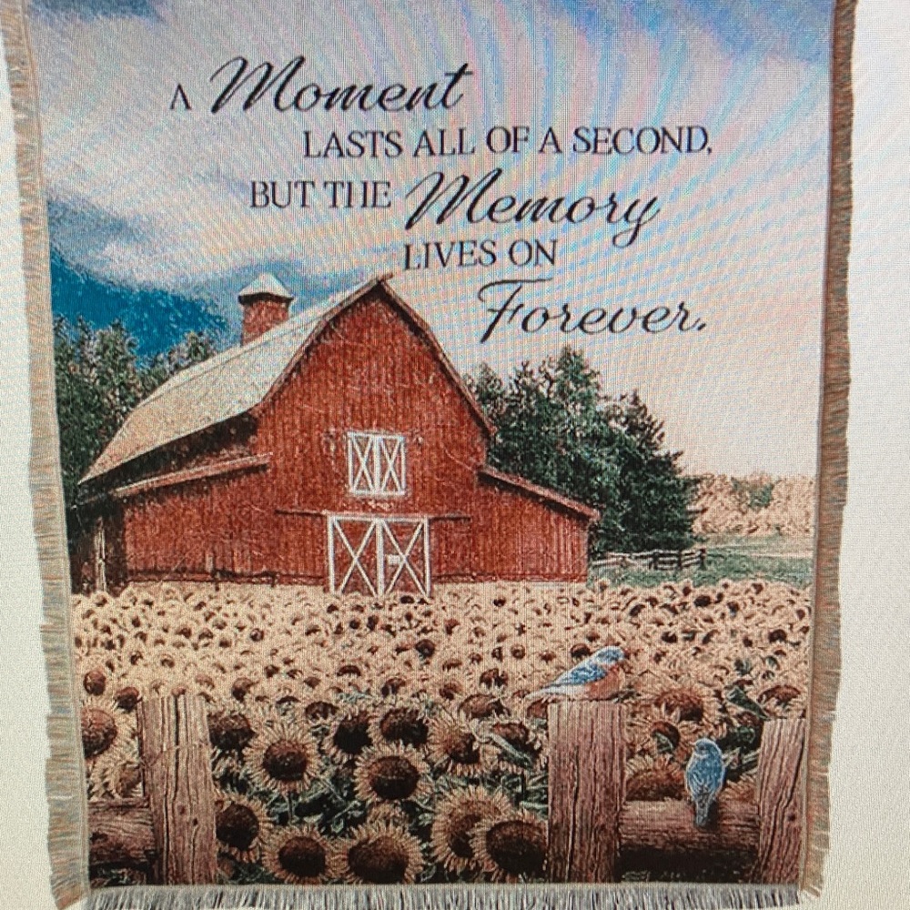 Inspirational "Memory Lives On" Barn Sunflower‎ Woven Tapestry Throw Blanket